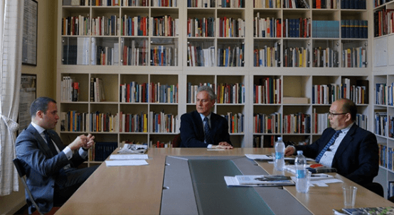 Mr. ZHANG Yi Meets with Mr. Francesco Rutelli